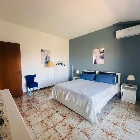 La Casa Del Sole, Holiday home
